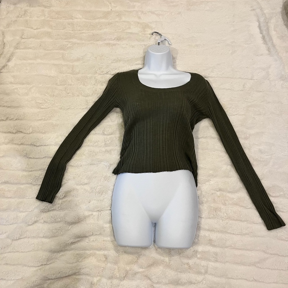 Military green long sleeve size S